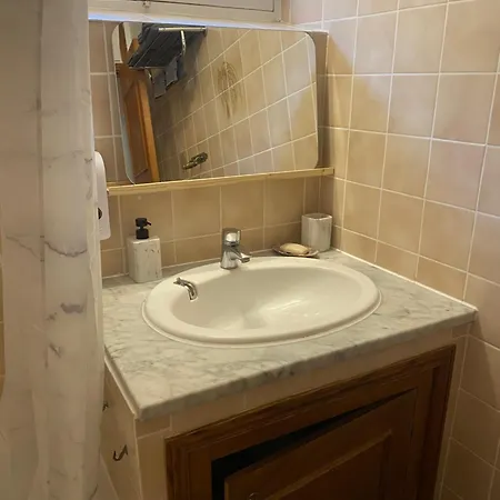 L'oustalet Apartmán *